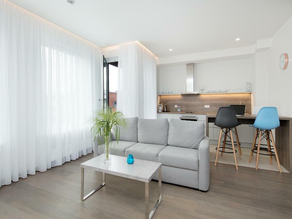 8Era Business Executive Rotermanni Apartments Tallinn Ngoại thất bức ảnh