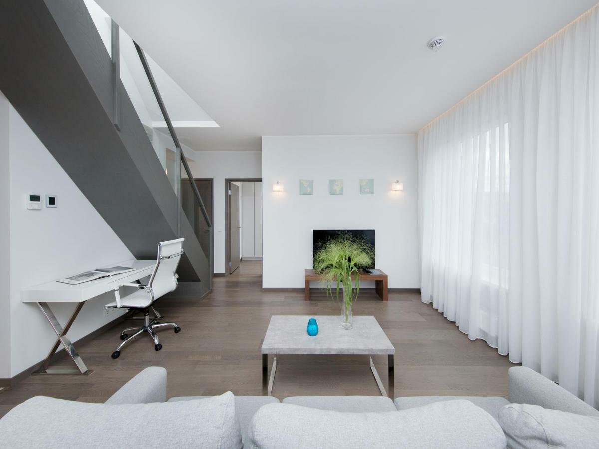 8Era Business Executive Rotermanni Apartments Tallinn Ngoại thất bức ảnh