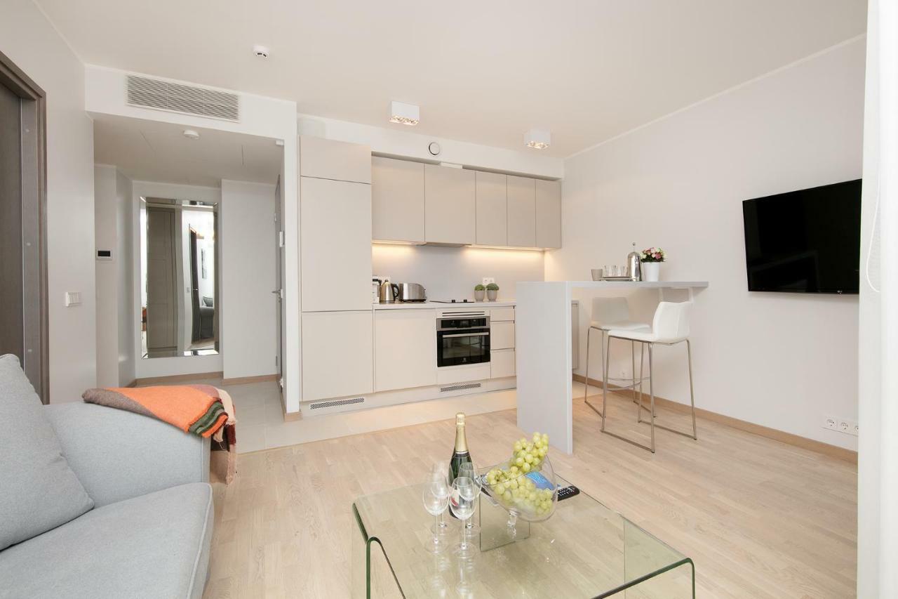 8Era Business Executive Rotermanni Apartments Tallinn Ngoại thất bức ảnh